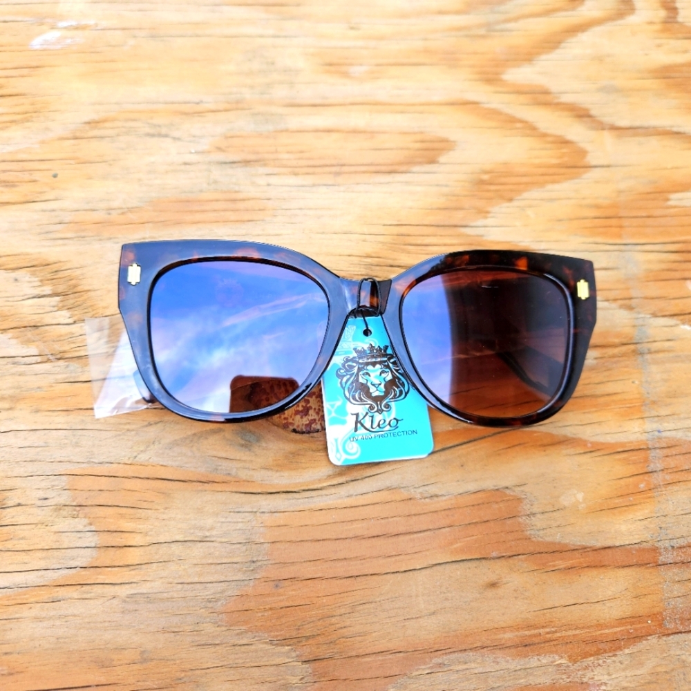 Kleo Womens  Tortoise Sunglasses - Picture 4 of 16